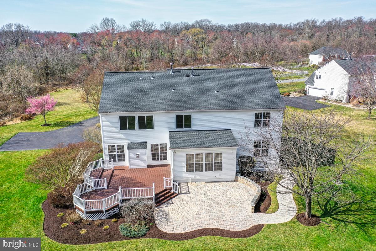 HOOVER FARM - Residential