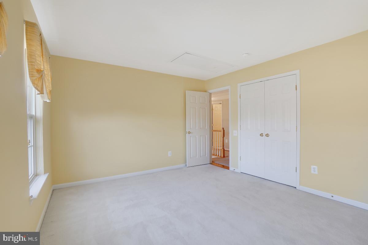 HOOVER FARM - Residential