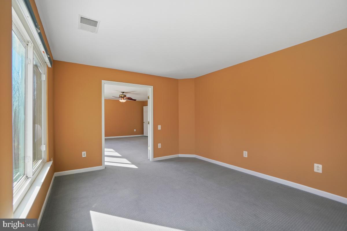 HOOVER FARM - Residential