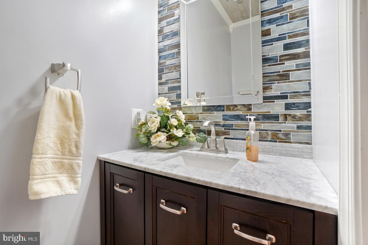 HOOVER FARM - Residential