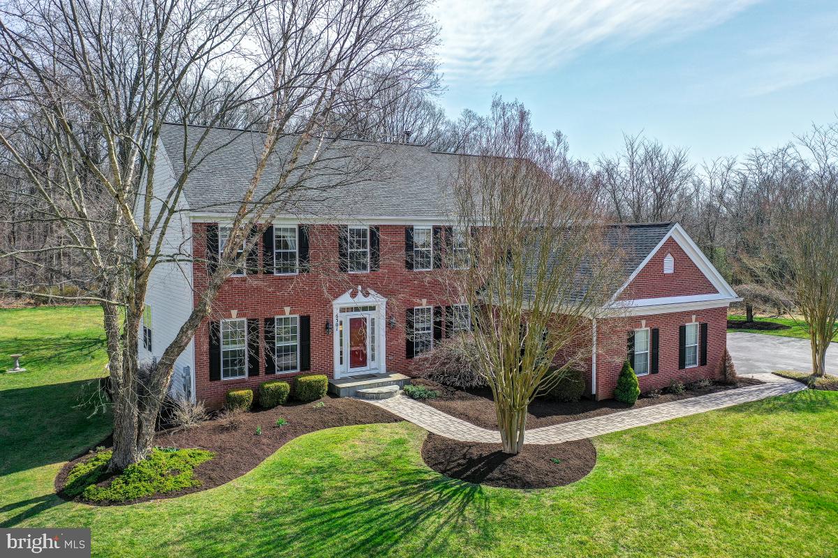 HOOVER FARM - Residential