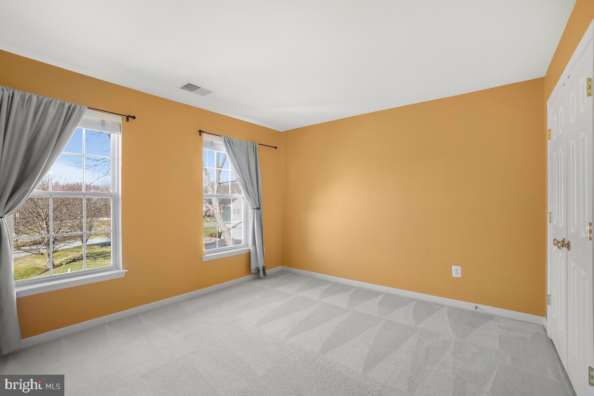 HOOVER FARM - Residential