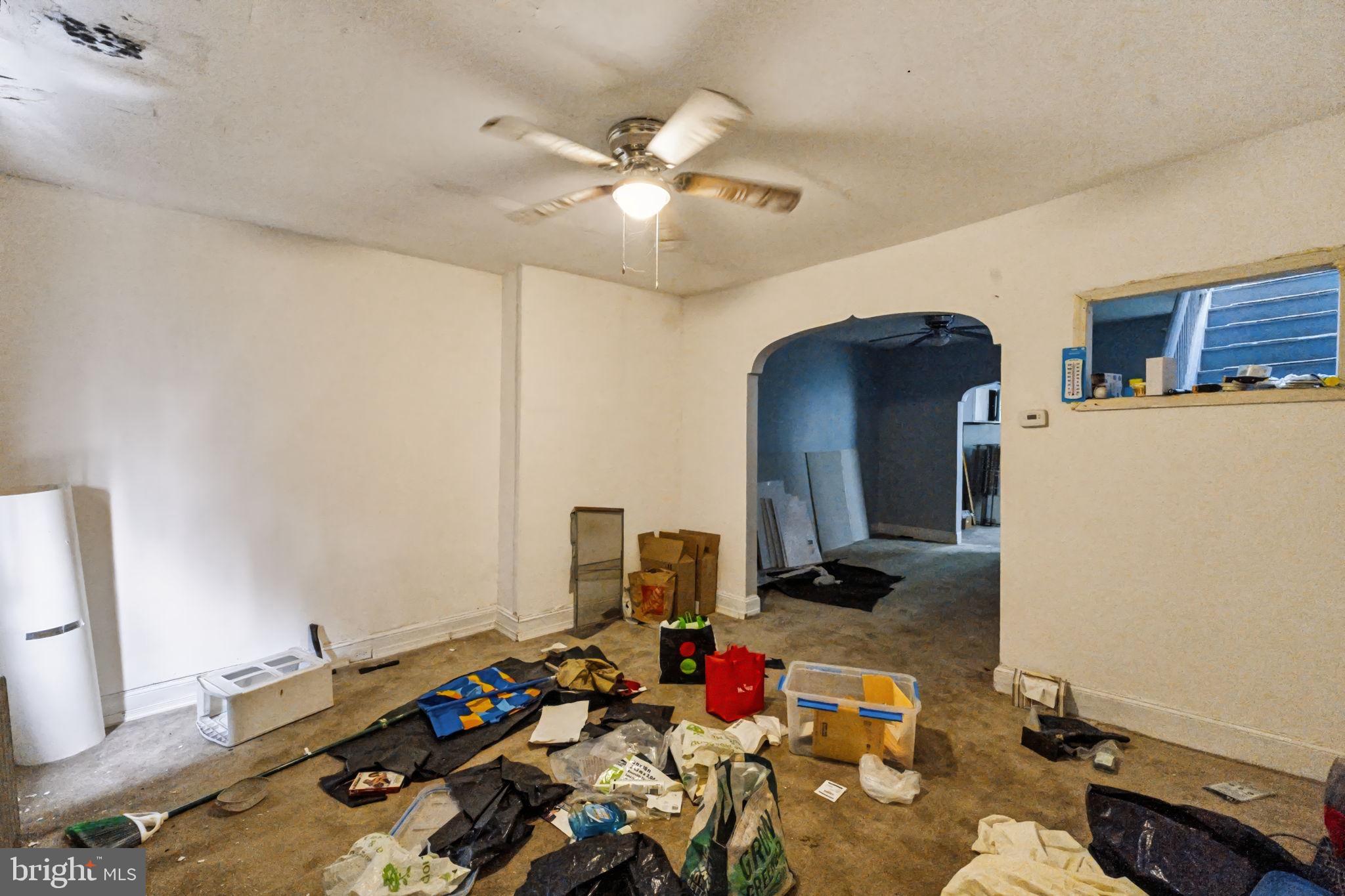 807 W NORWEGIAN STREET