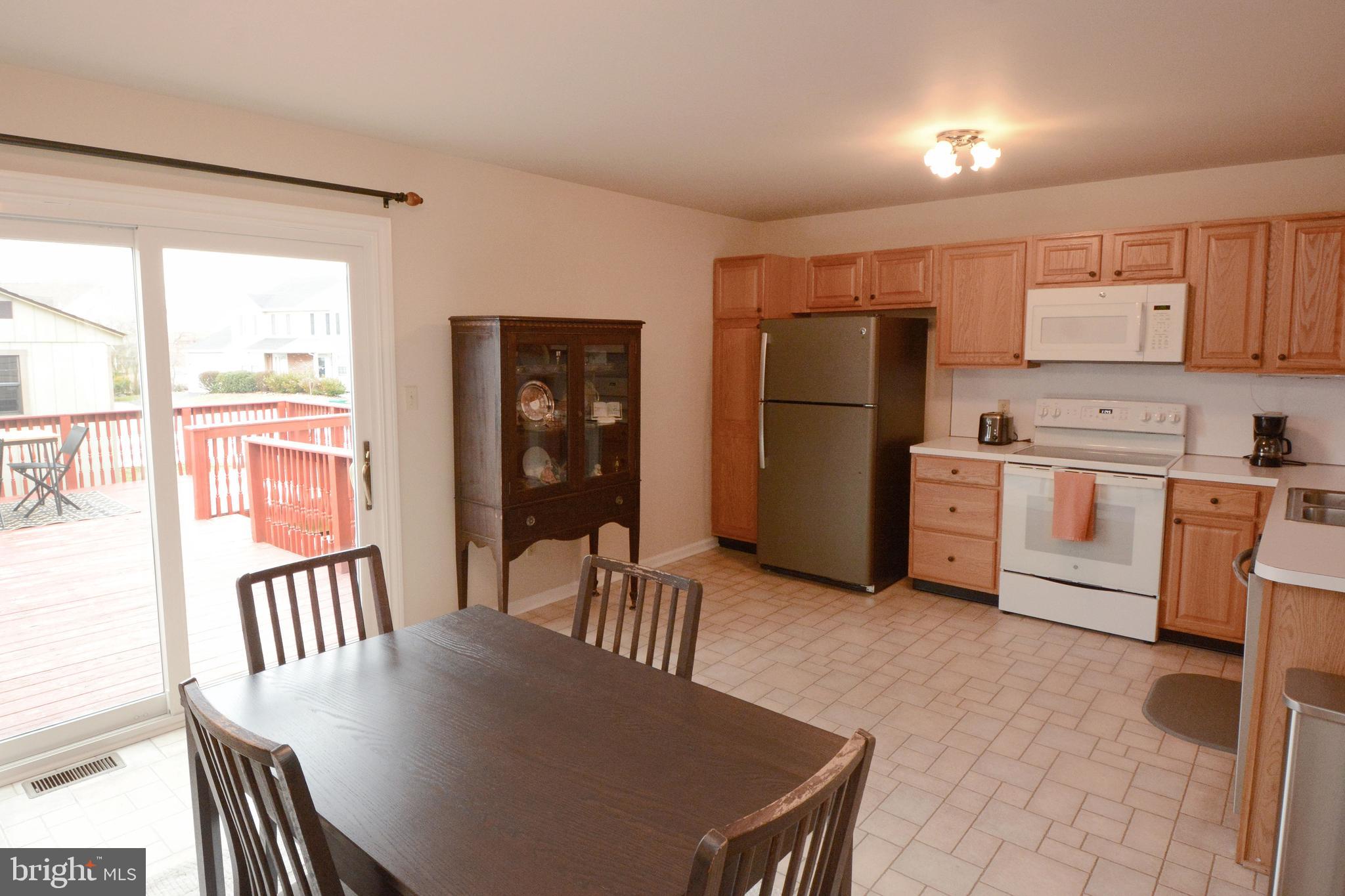 MONTGOMERY MEADOWS - Residential