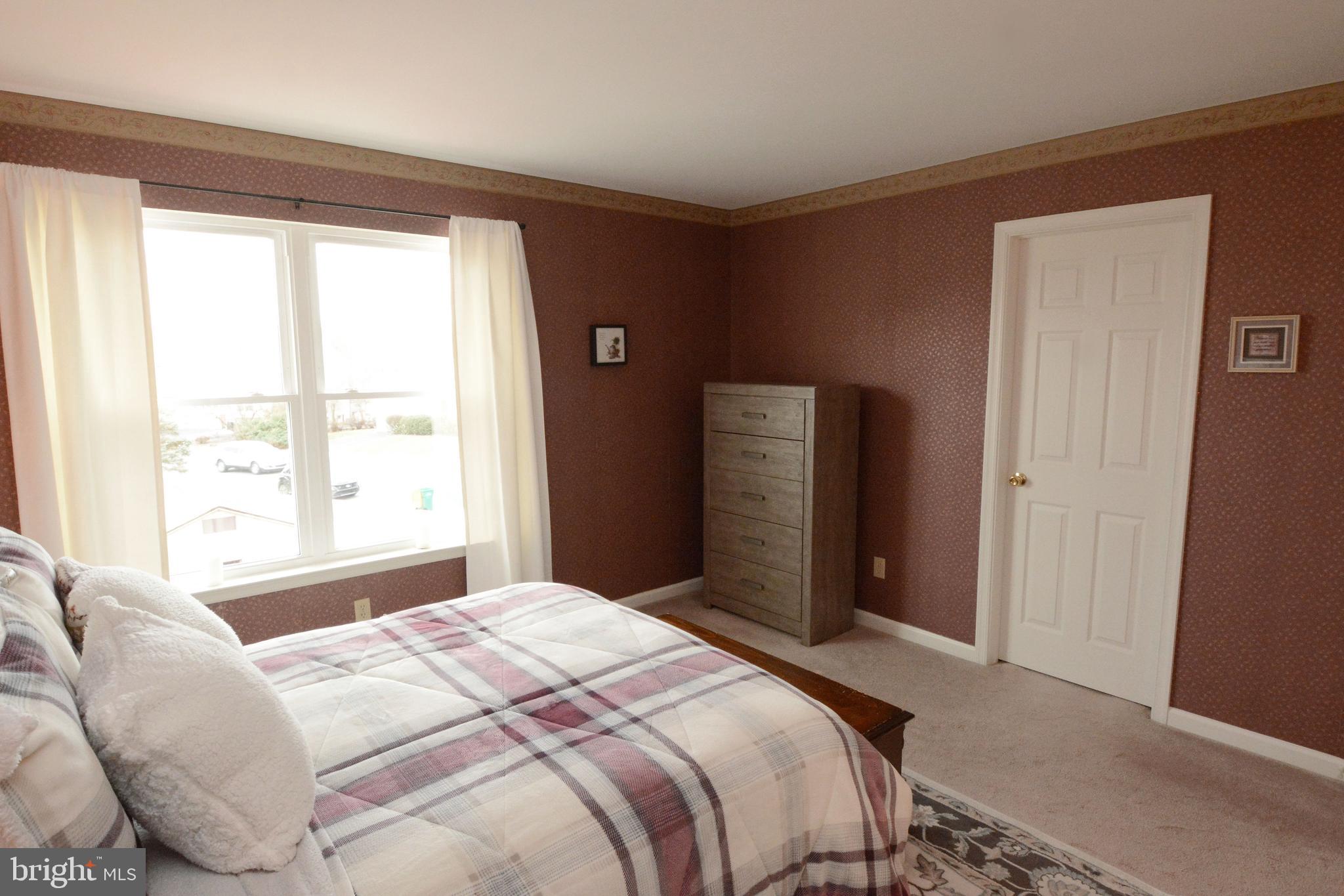 MONTGOMERY MEADOWS - Residential