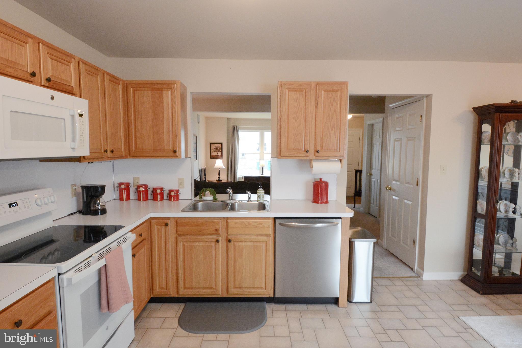 MONTGOMERY MEADOWS - Residential