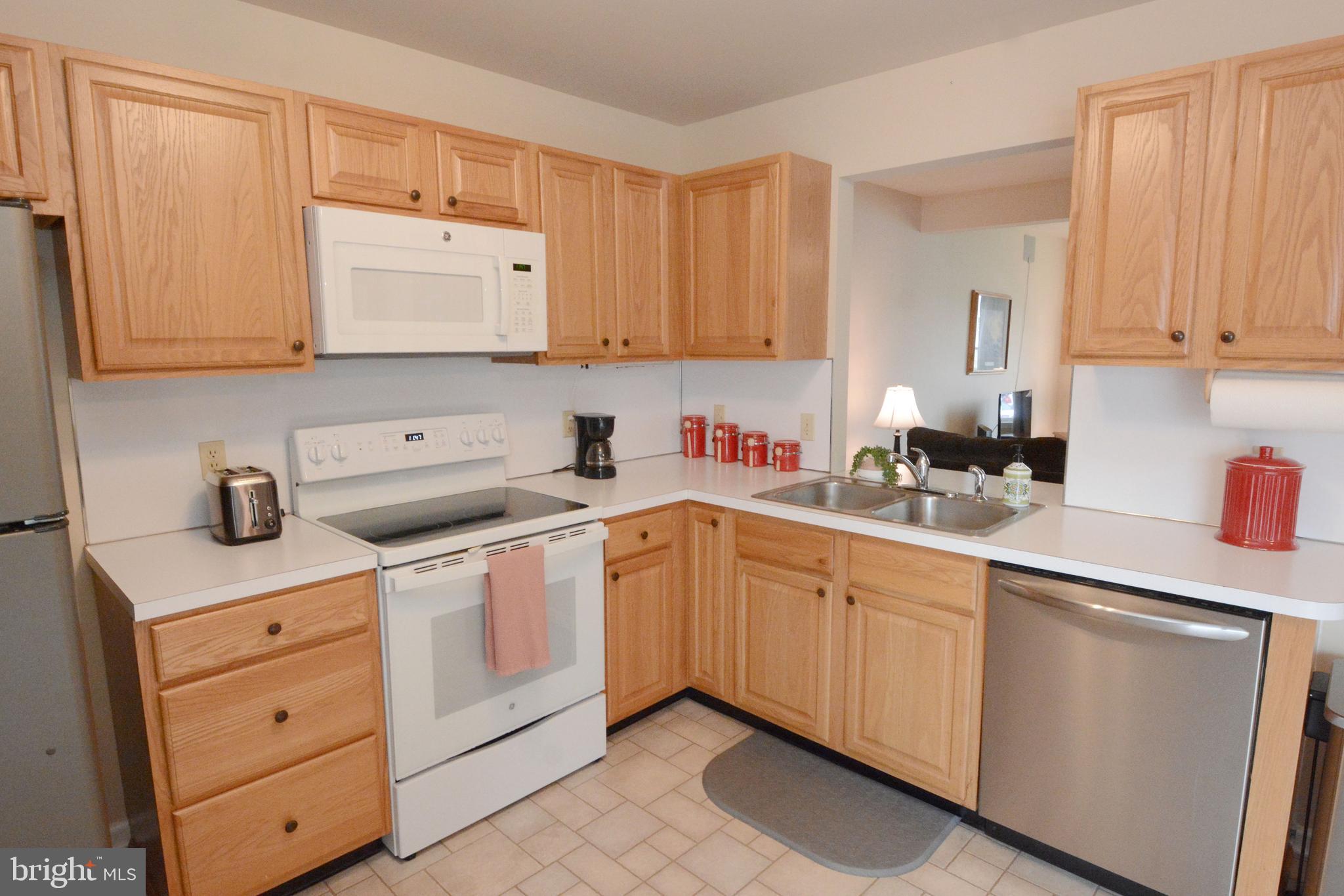 MONTGOMERY MEADOWS - Residential