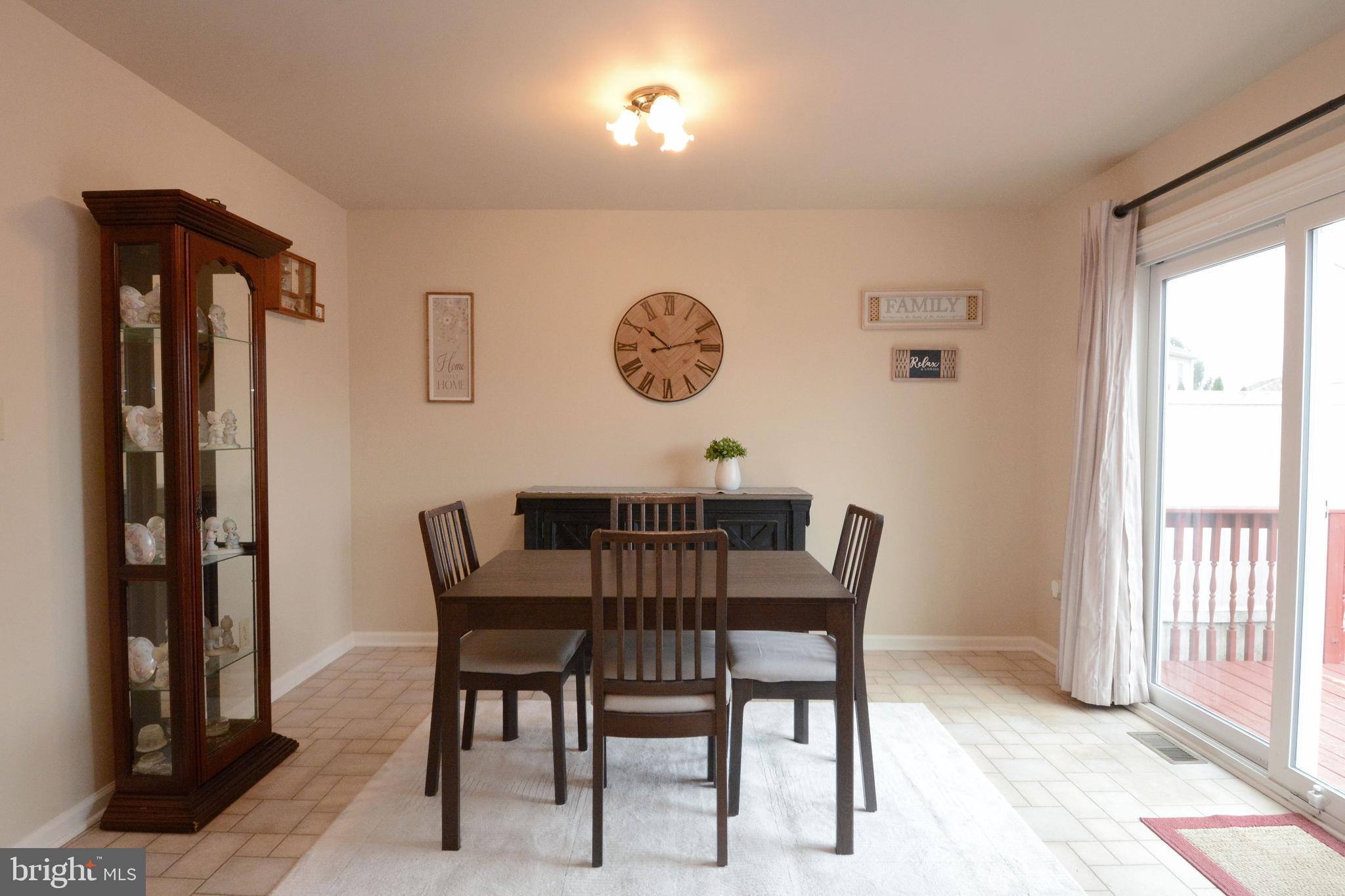 MONTGOMERY MEADOWS - Residential