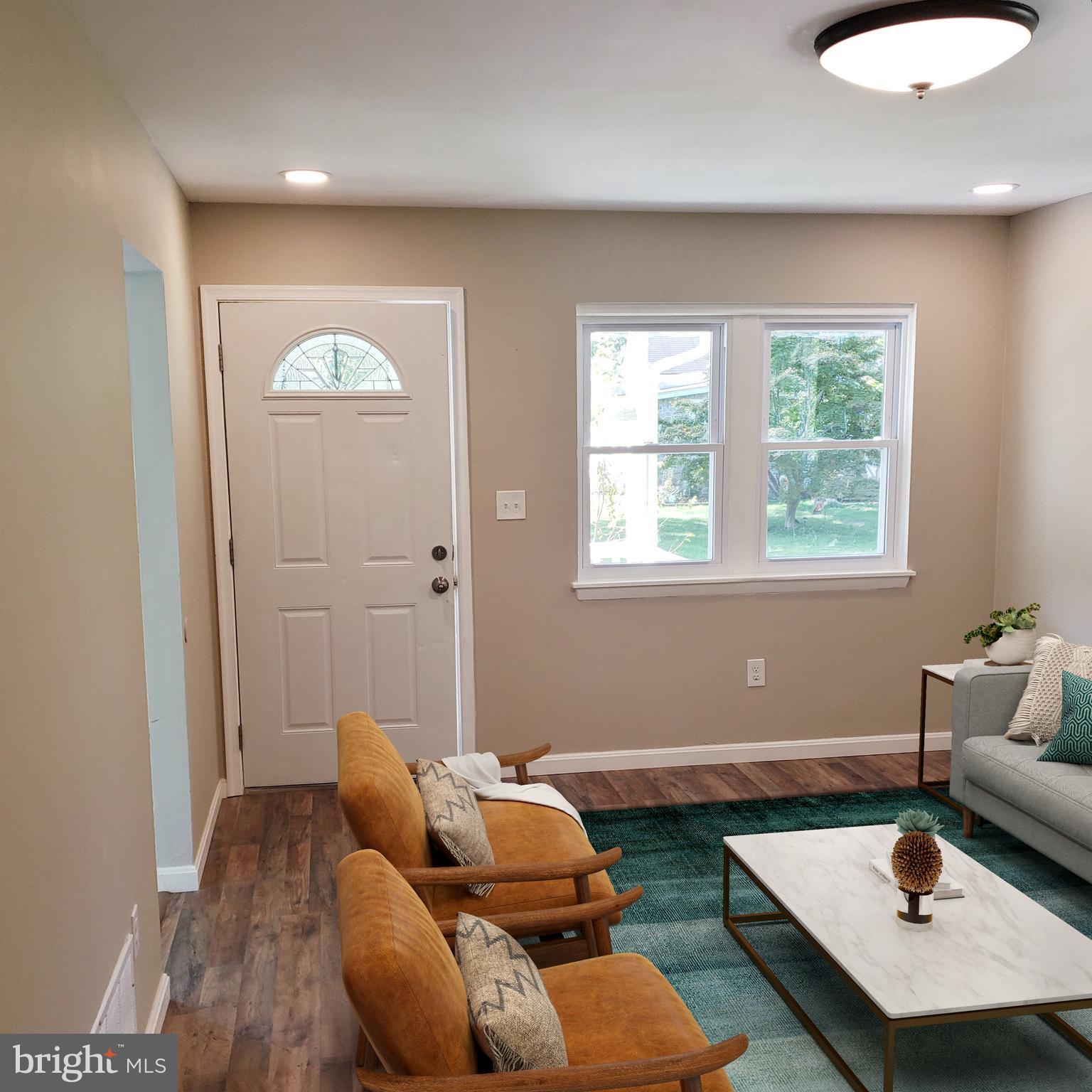 CATONSVILLE MANOR - Residential