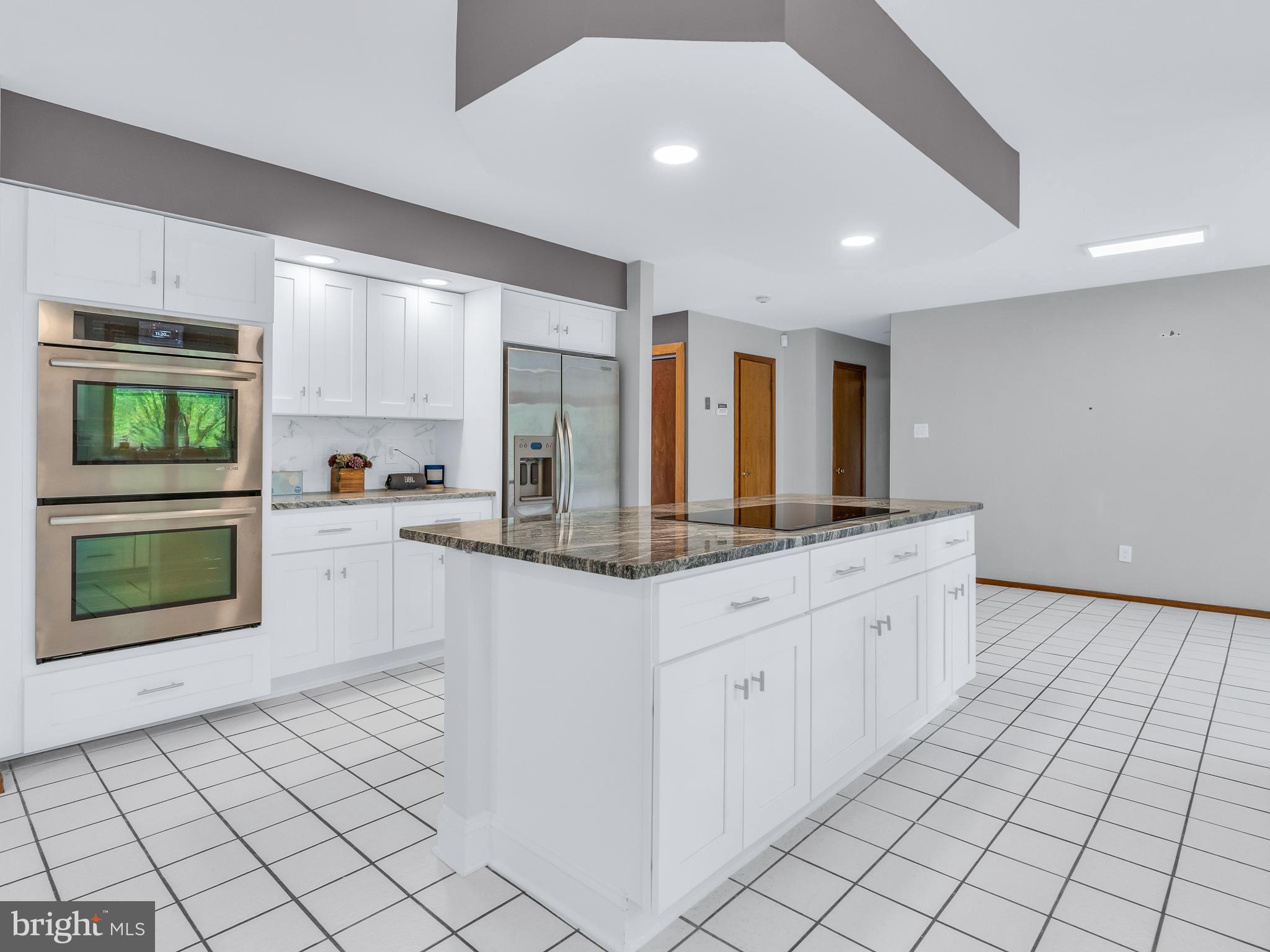 NORTHAMPTON ESTS - Residential