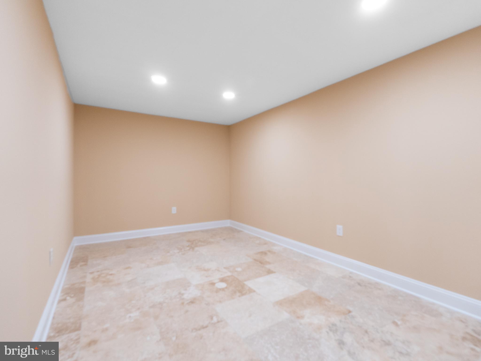 NORTHAMPTON ESTS - Residential