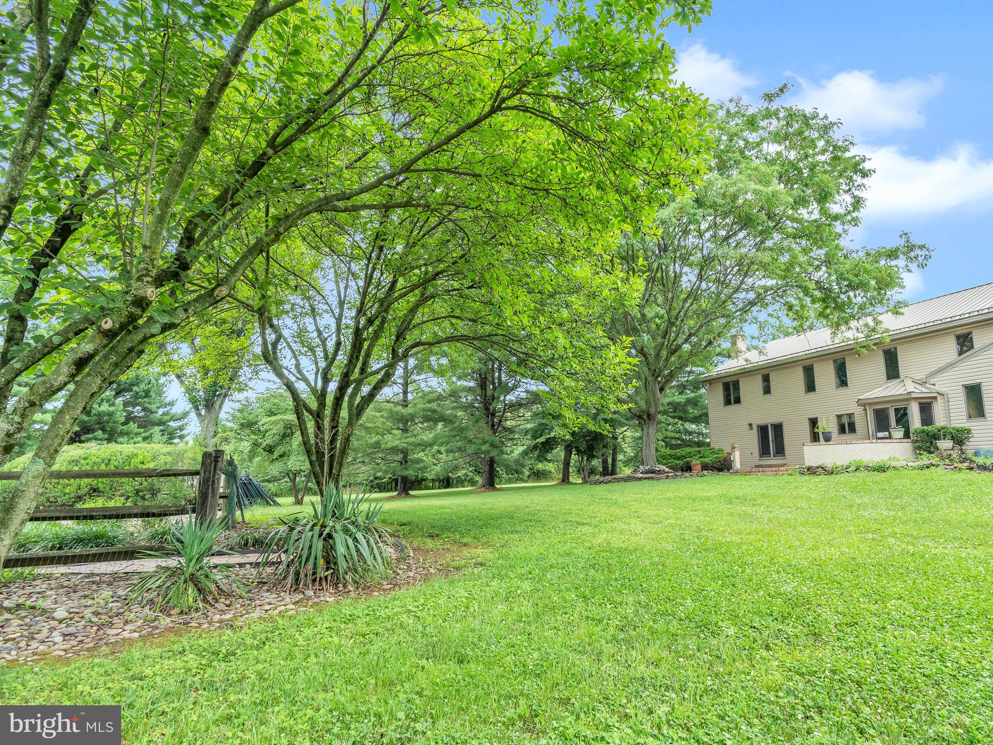 NORTHAMPTON ESTS - Residential