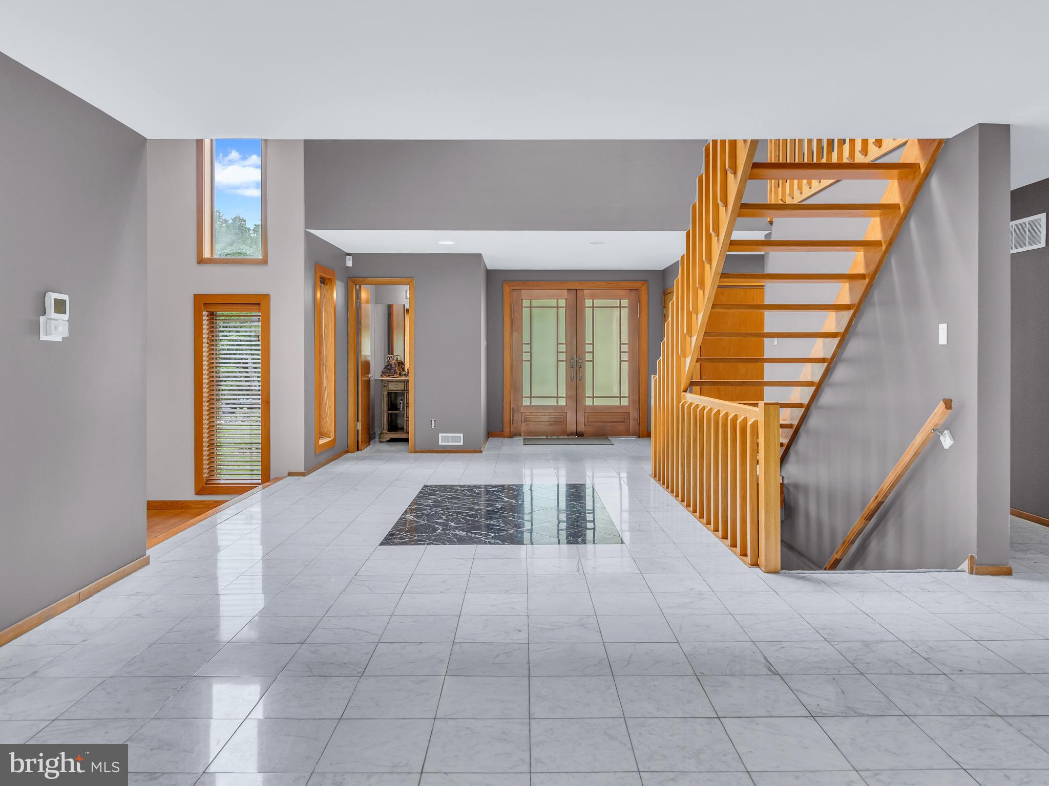 NORTHAMPTON ESTS - Residential