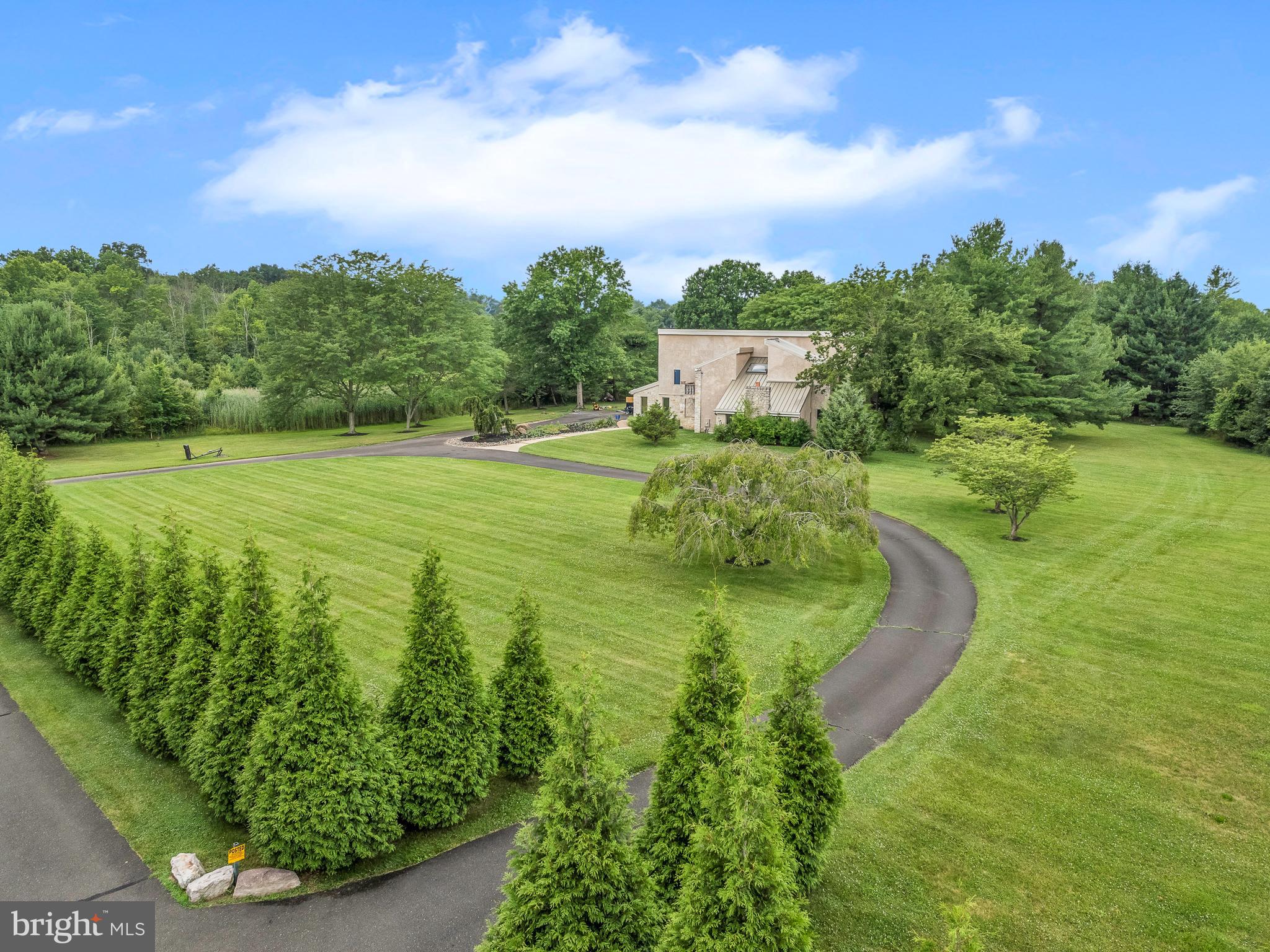 NORTHAMPTON ESTS - Residential