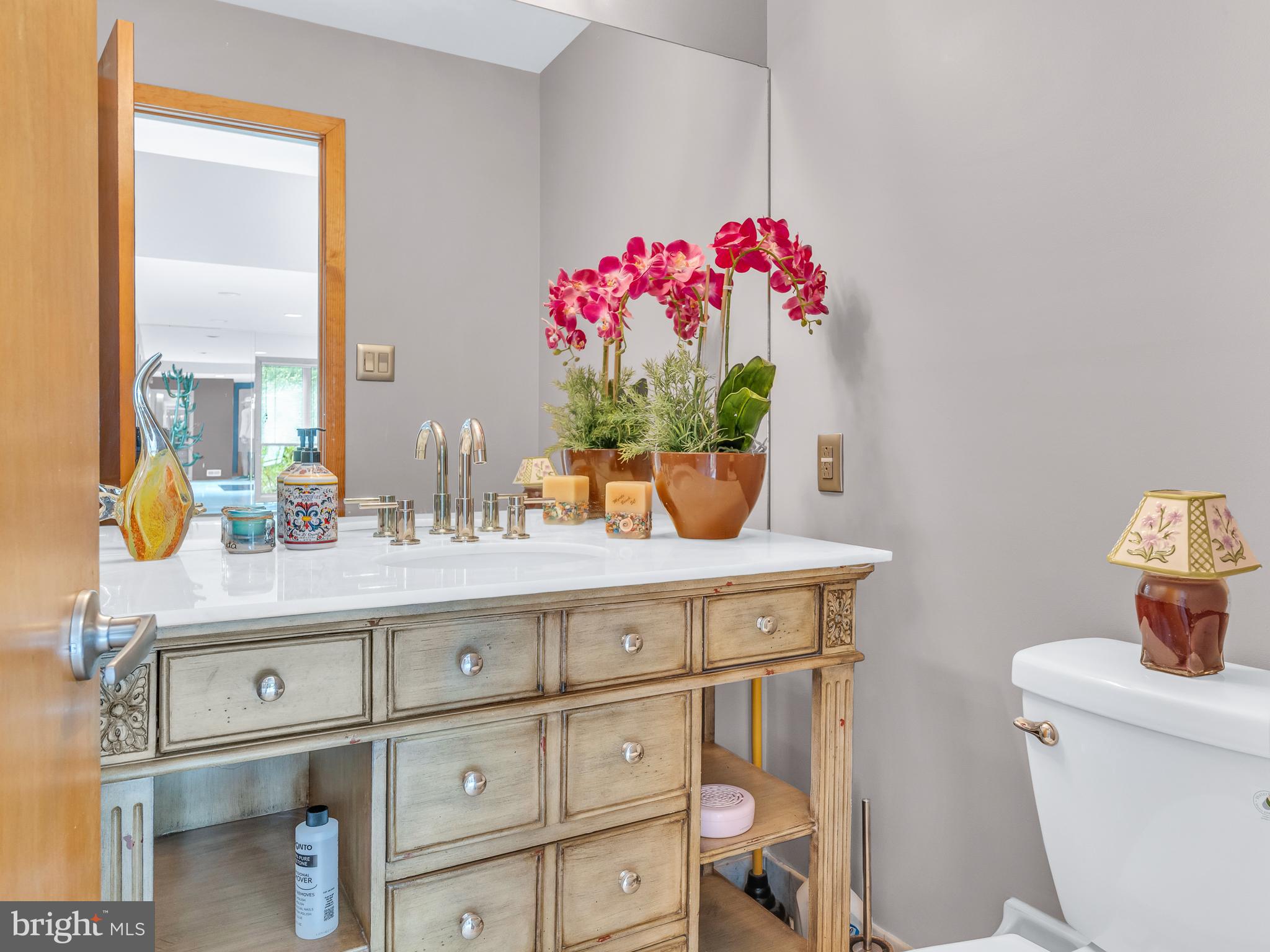 NORTHAMPTON ESTS - Residential