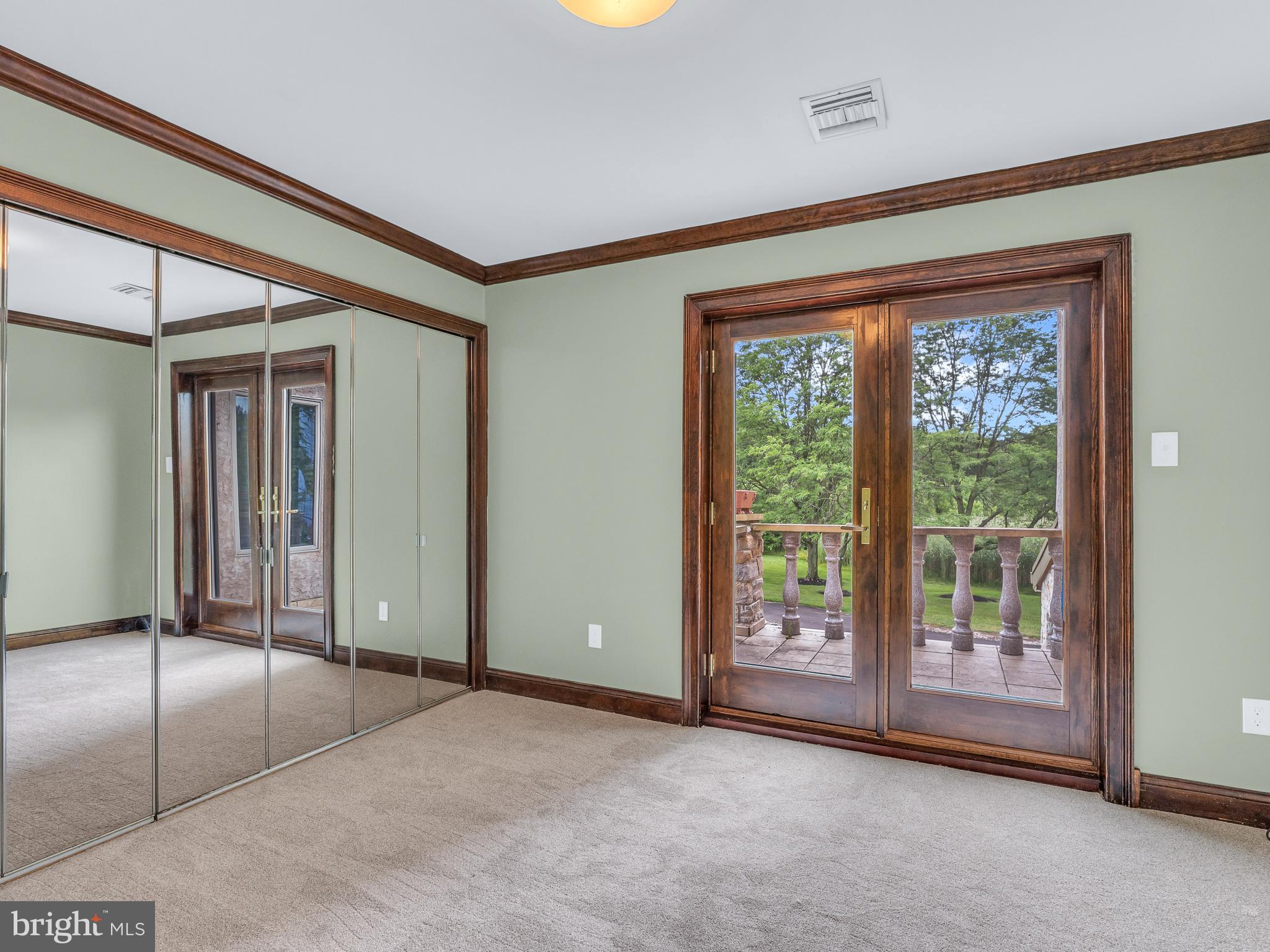 NORTHAMPTON ESTS - Residential