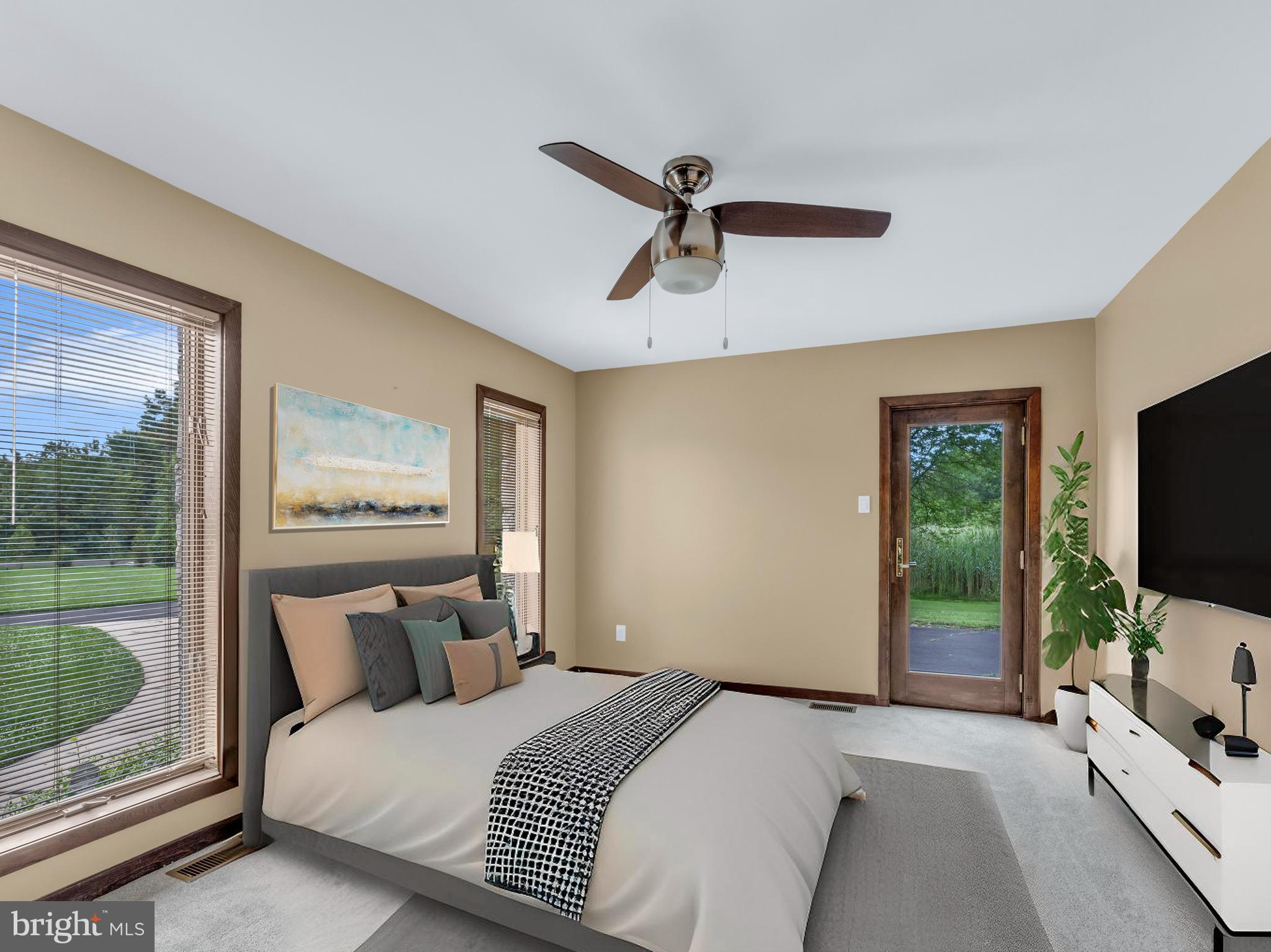 NORTHAMPTON ESTS - Residential