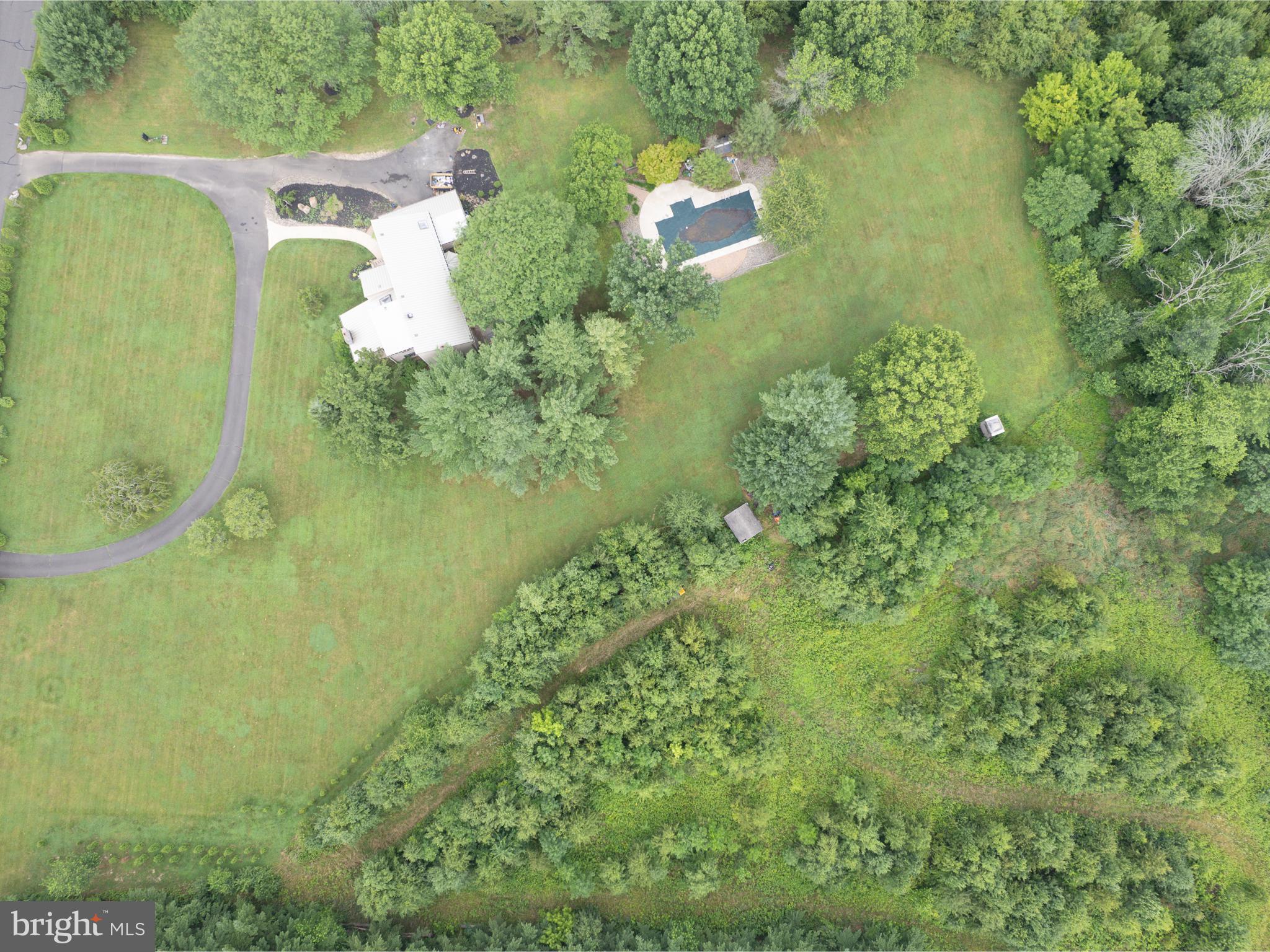 NORTHAMPTON ESTS - Residential