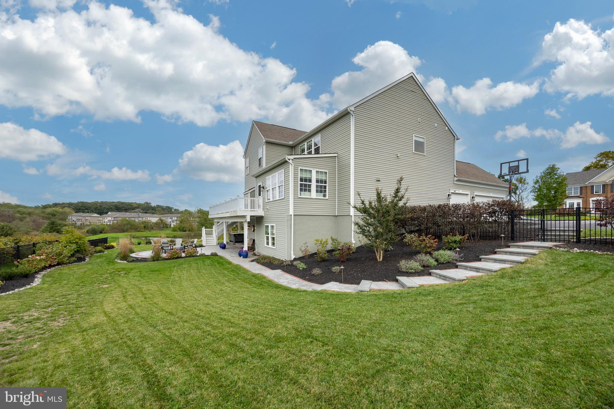 APPLECROSS - Residential