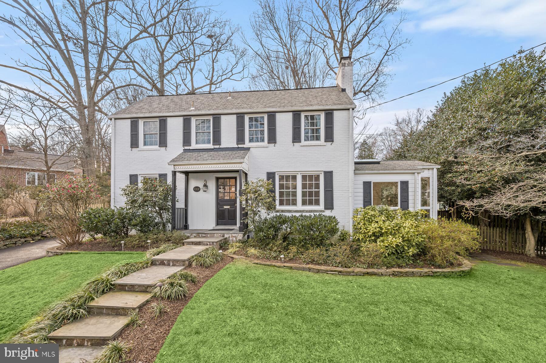 WOODACRES - Residential