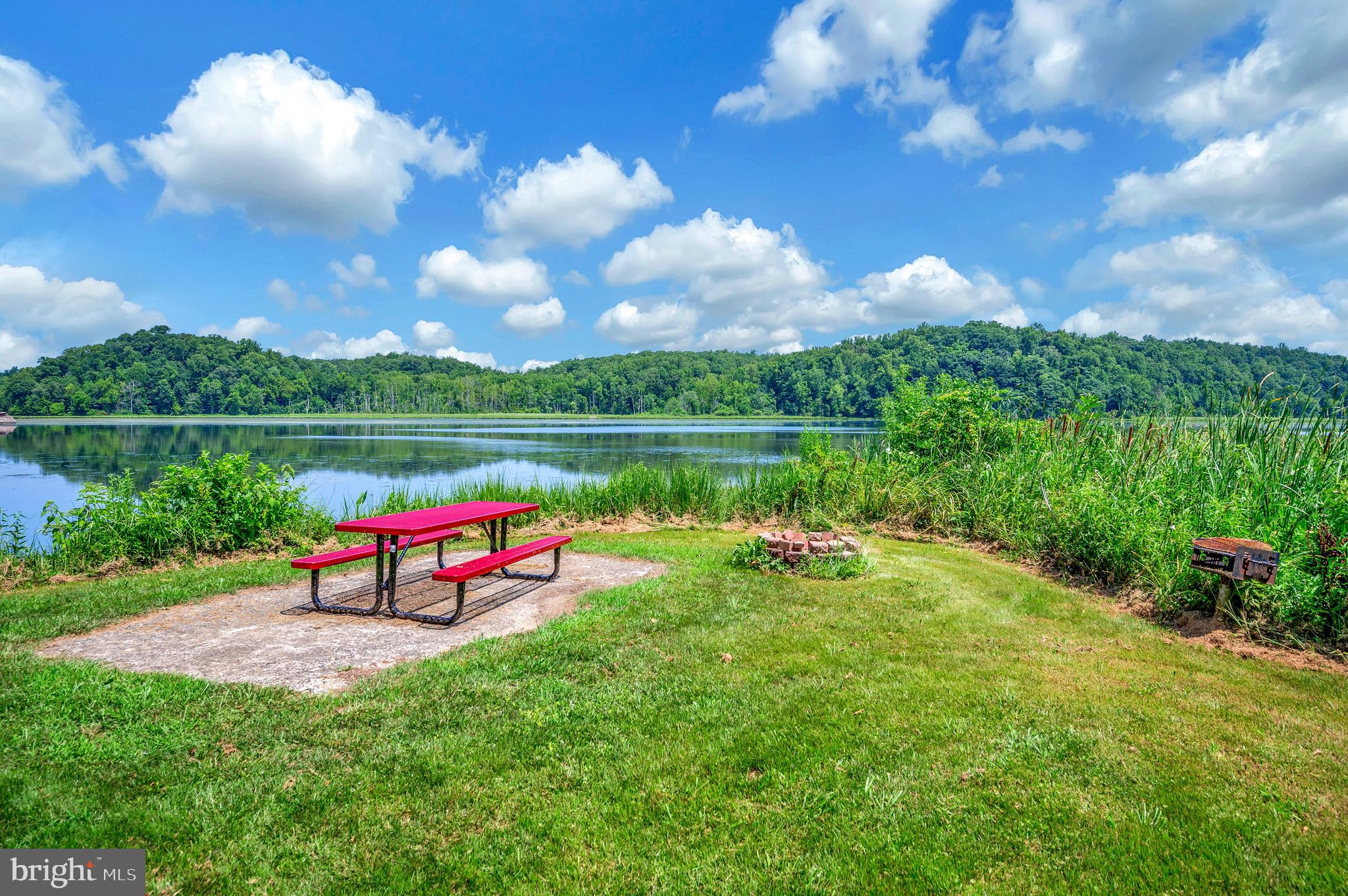 POTOMAC CREEK ESTATES - Residential