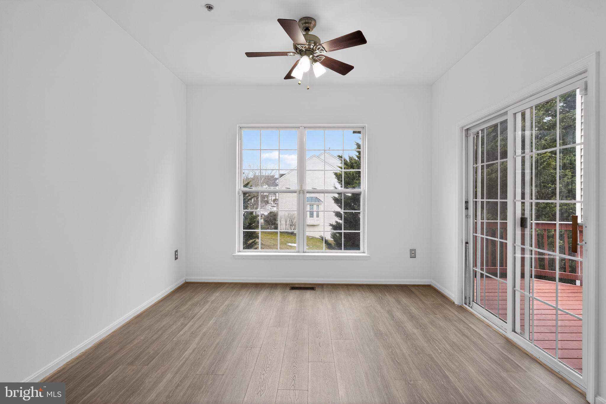 SUMMIT CREEK - Residential