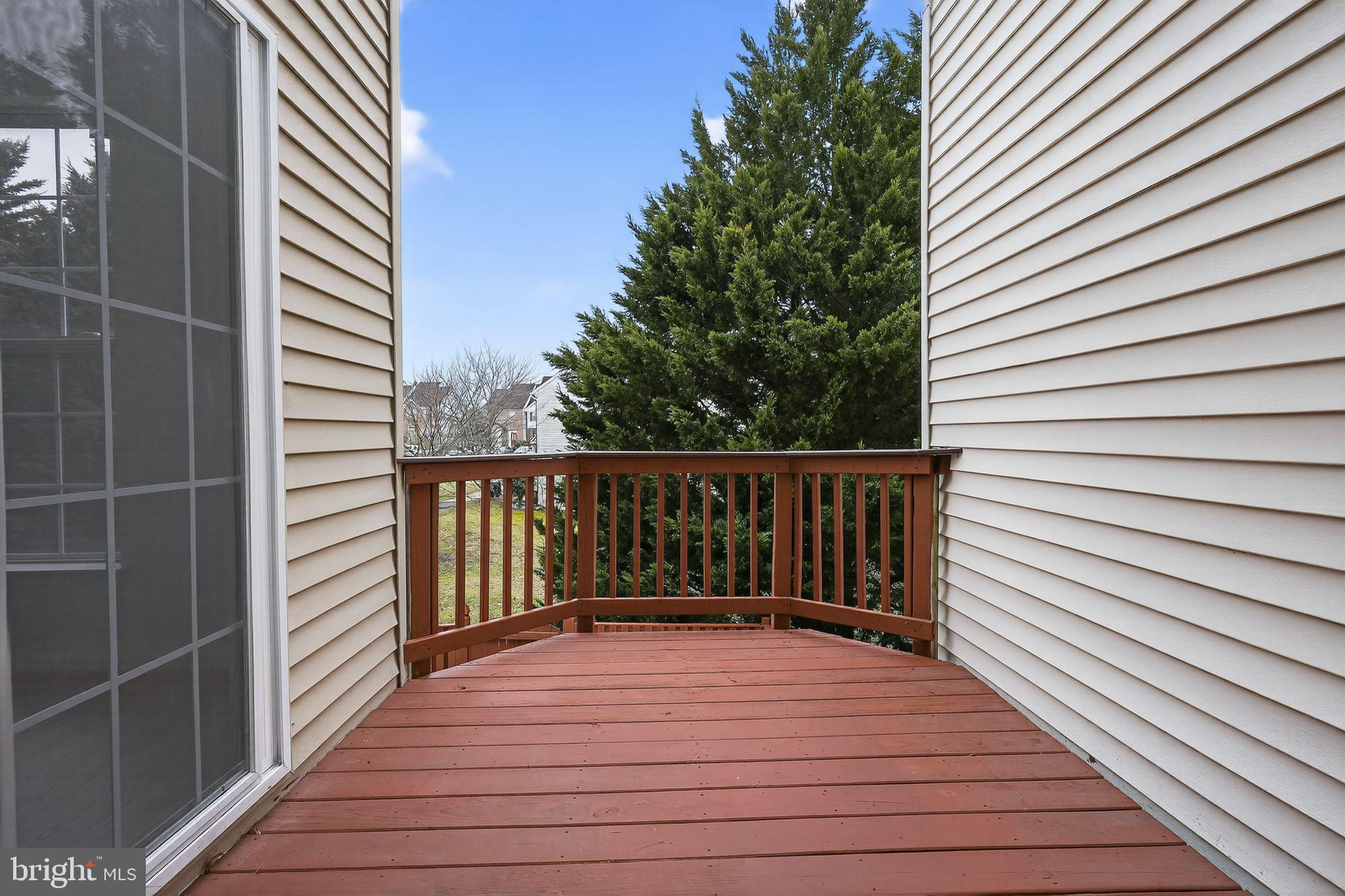 SUMMIT CREEK - Residential