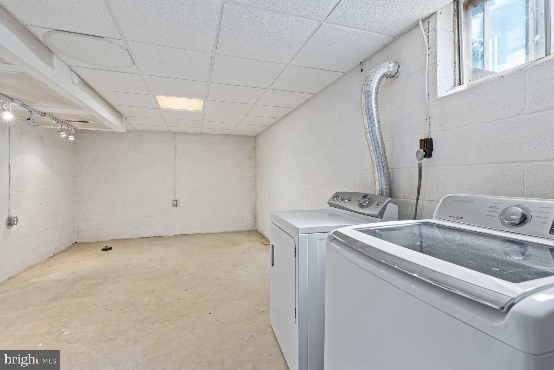 GOLD MINE ESTATES - Residential