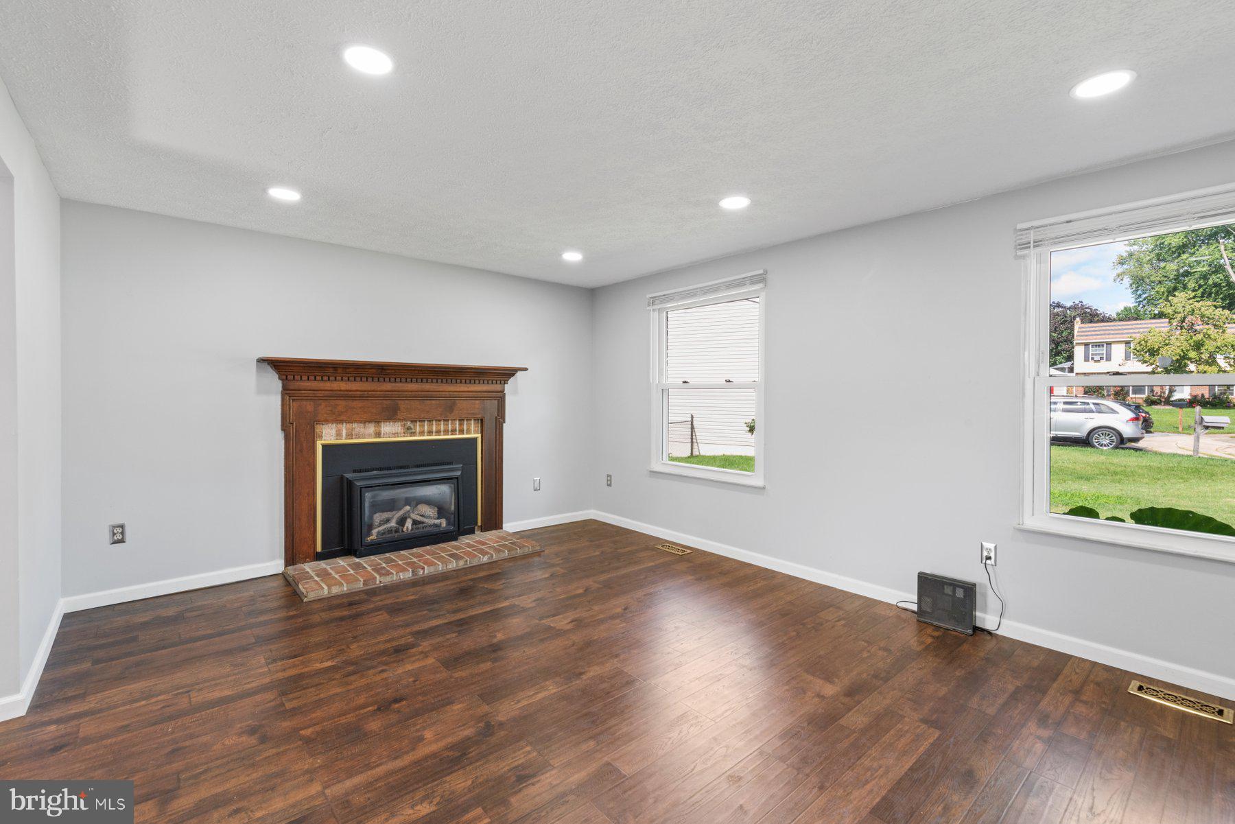 GOLD MINE ESTATES - Residential