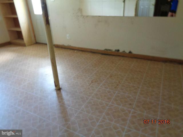 WOODLAWN HEIGHTS - Residential