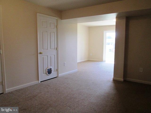 MANOR OAKS - Residential
