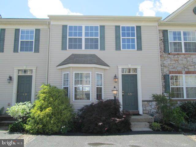 MANOR OAKS - Residential