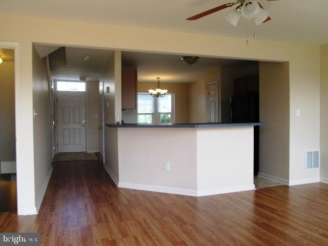 MANOR OAKS - Residential