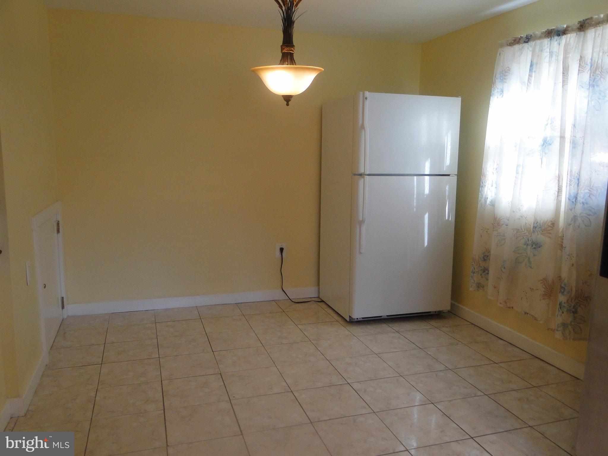 DALE CITY - Residential Lease