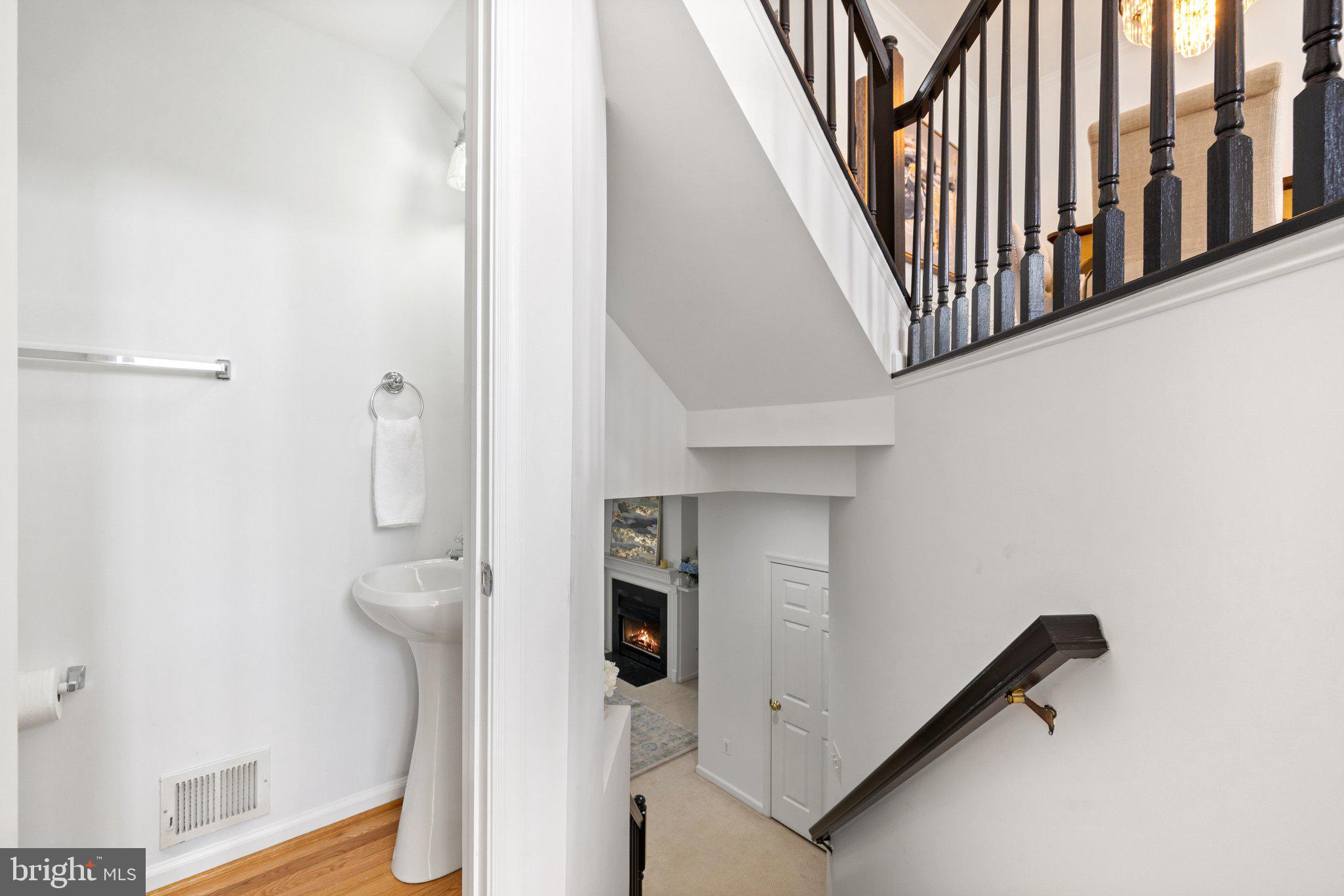 ISLAND CREEK - Residential