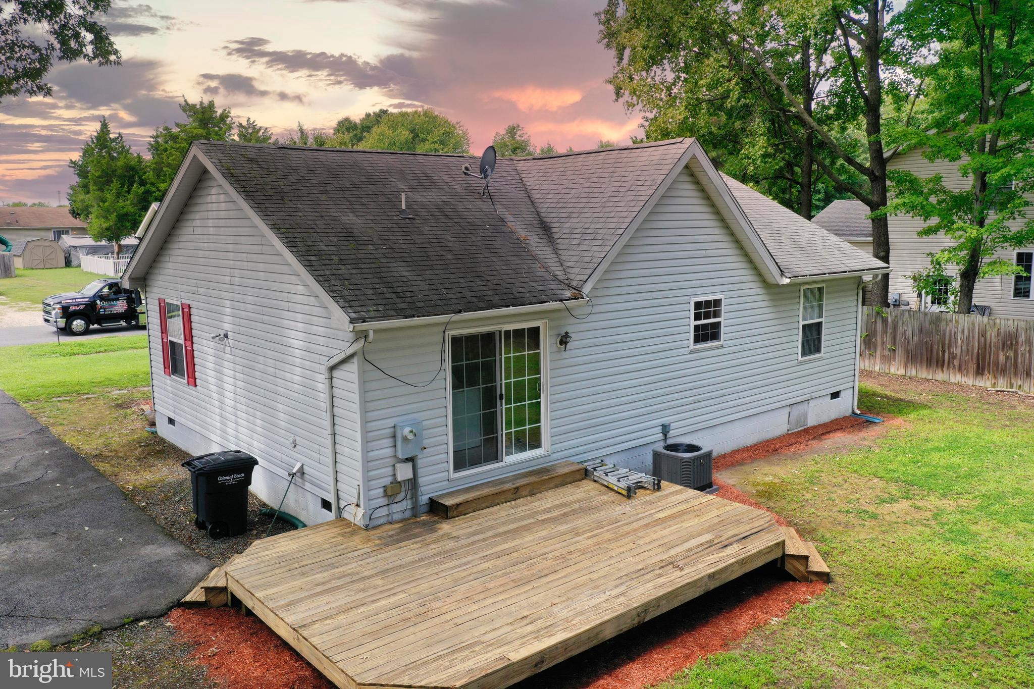 RIVERSIDE MEADOWS - Residential