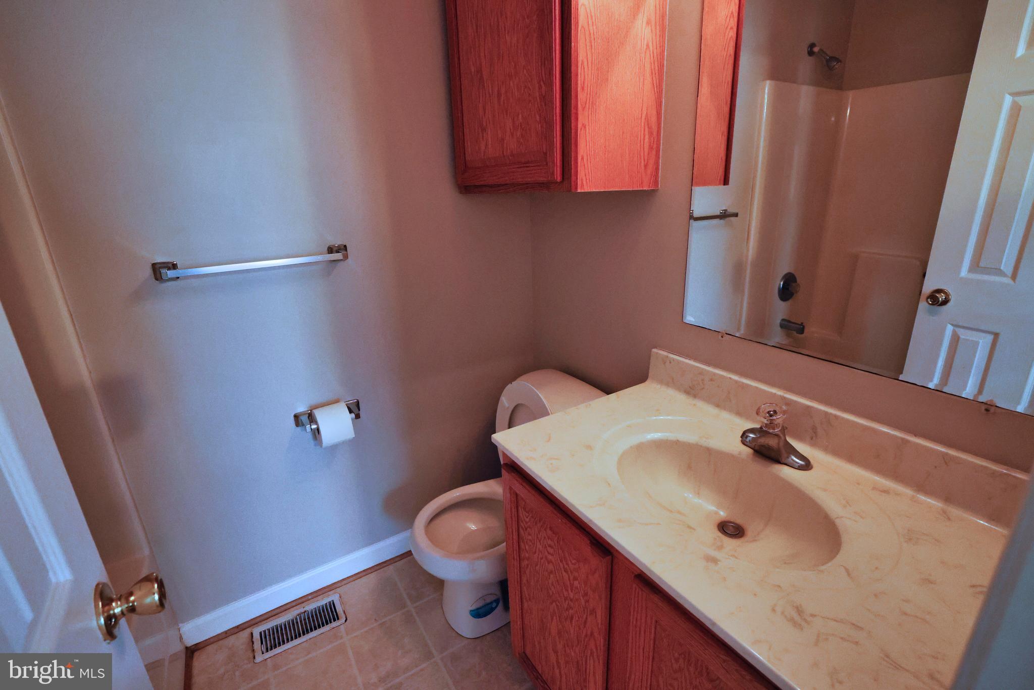 RIVERSIDE MEADOWS - Residential