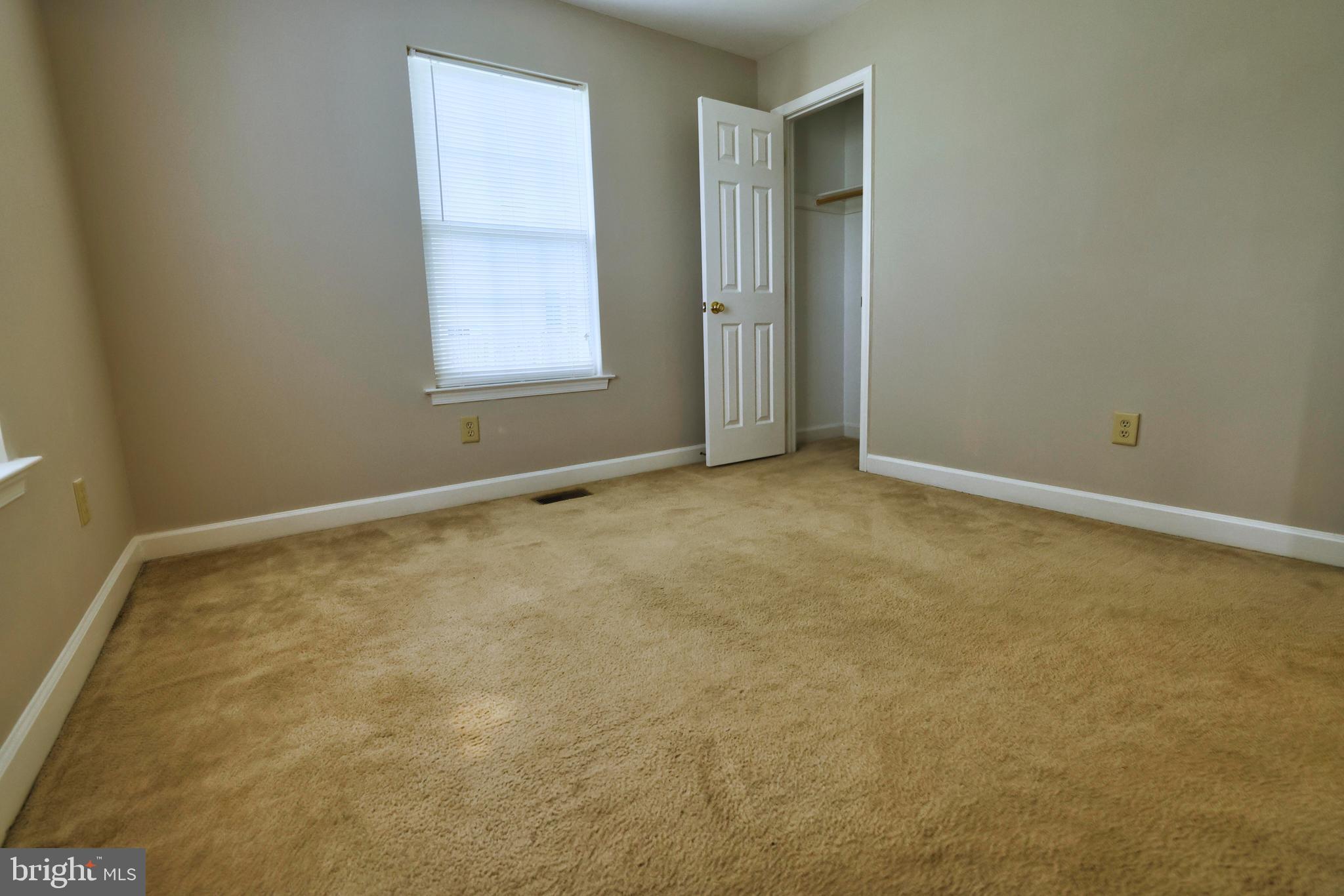 RIVERSIDE MEADOWS - Residential