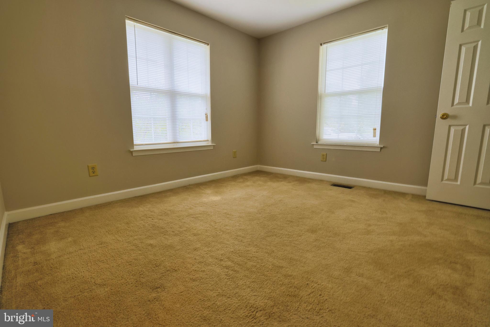 RIVERSIDE MEADOWS - Residential