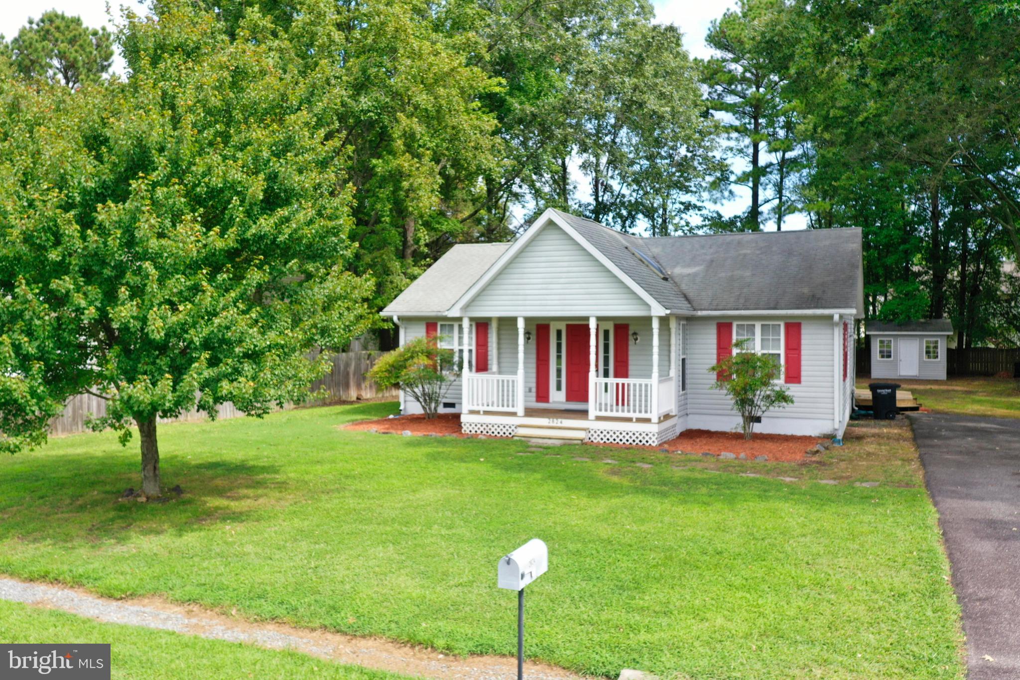 RIVERSIDE MEADOWS - Residential