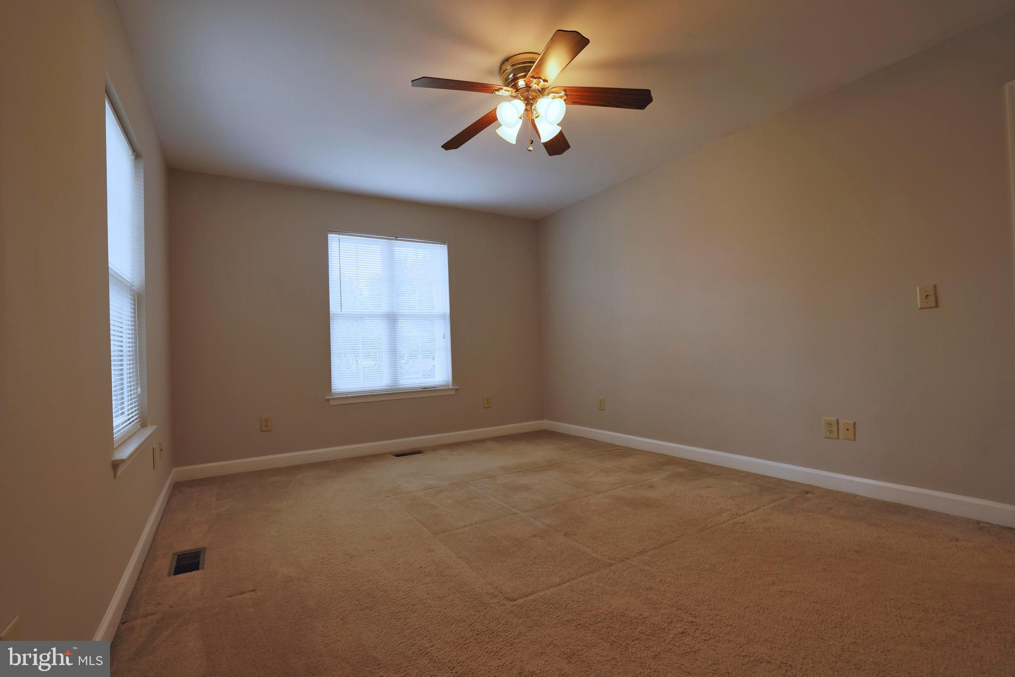 RIVERSIDE MEADOWS - Residential