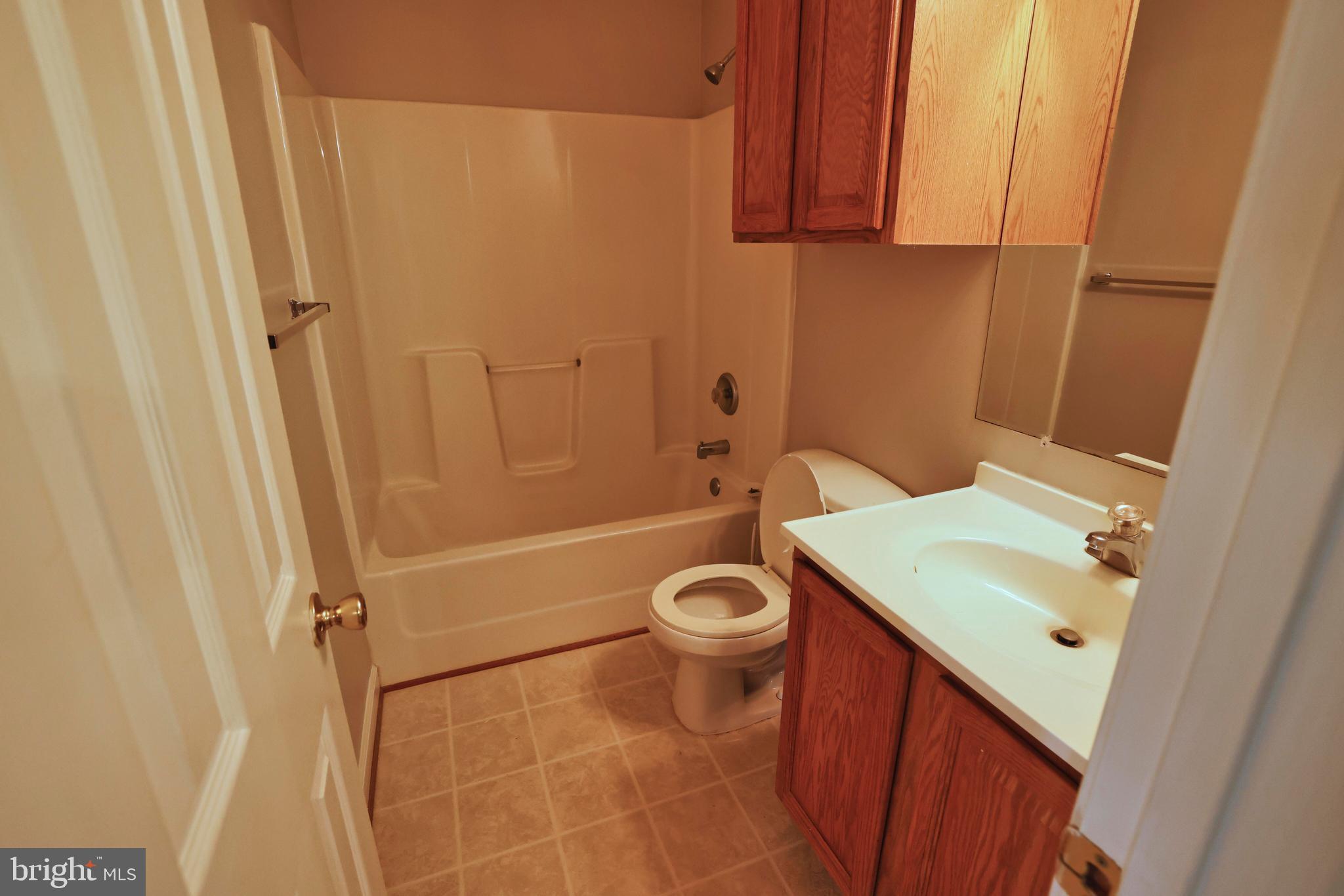 RIVERSIDE MEADOWS - Residential