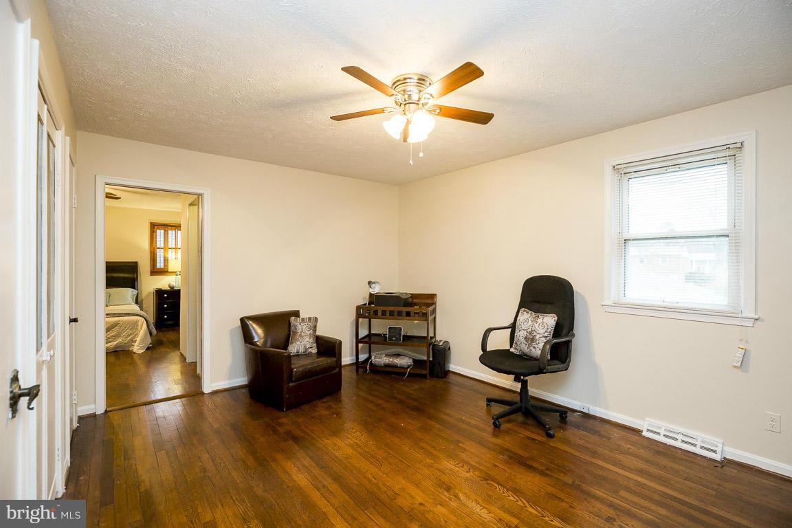 COUNTRY CLUB SOUTH - Residential