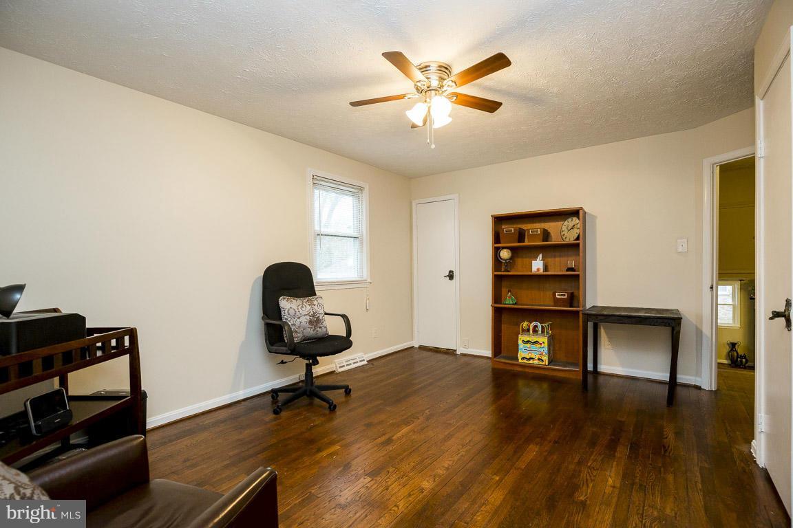 COUNTRY CLUB SOUTH - Residential