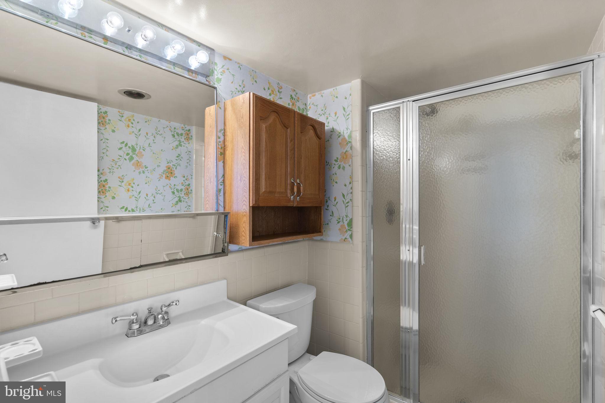 THE KENWOOD - Residential