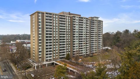 Photo of 5101 River Road #1702, BETHESDA, MD 20816 (MLS # MDMC2216998)