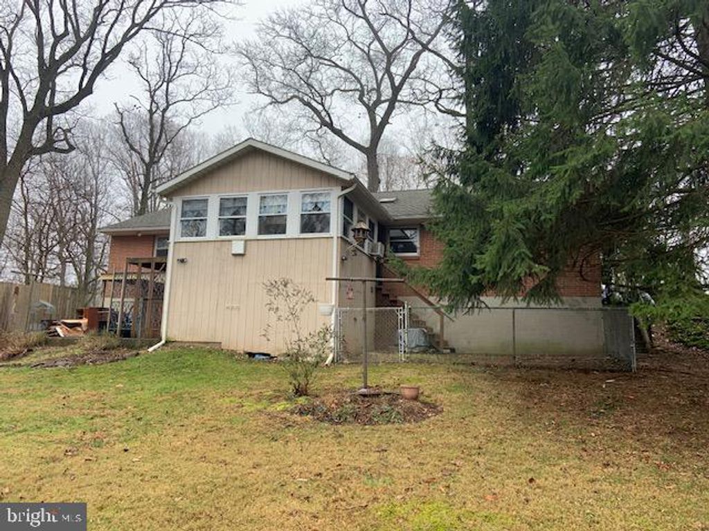 Photo of 552 Ridge Avenue, Ephrata, PA 17522 (MLS # PALA2045080)