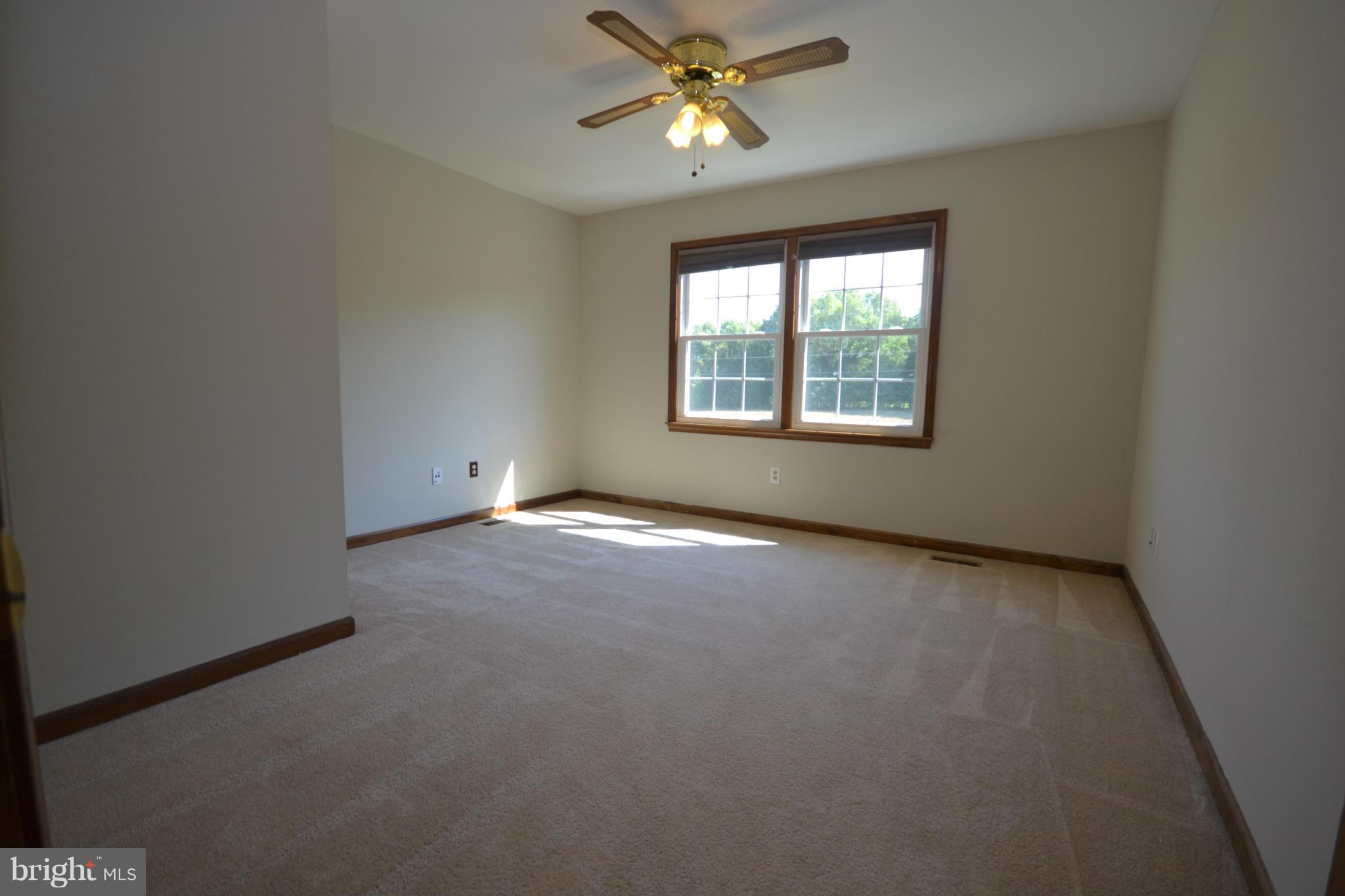 MIRACLE VALLEY - Residential Lease