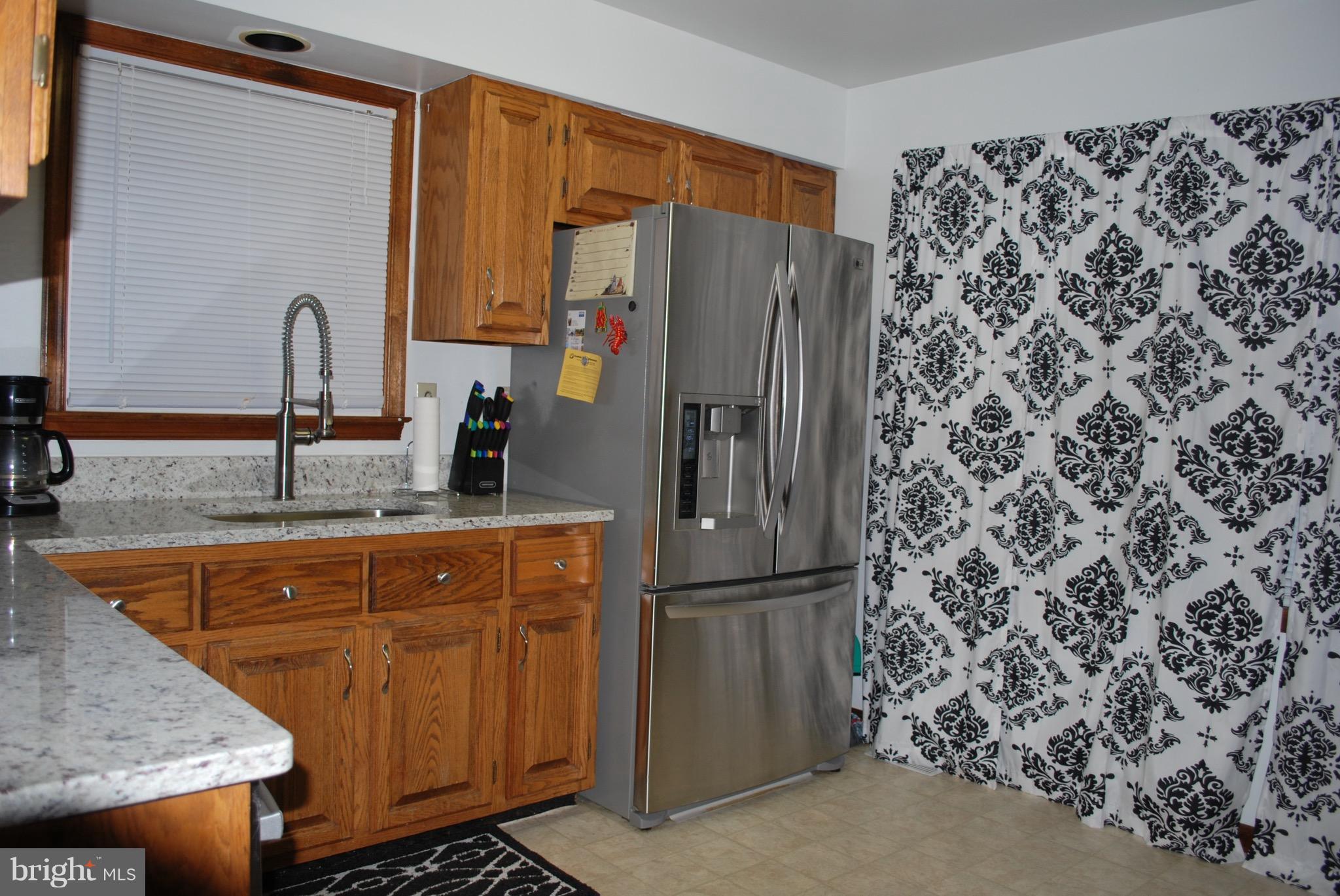 MIRACLE VALLEY - Residential Lease