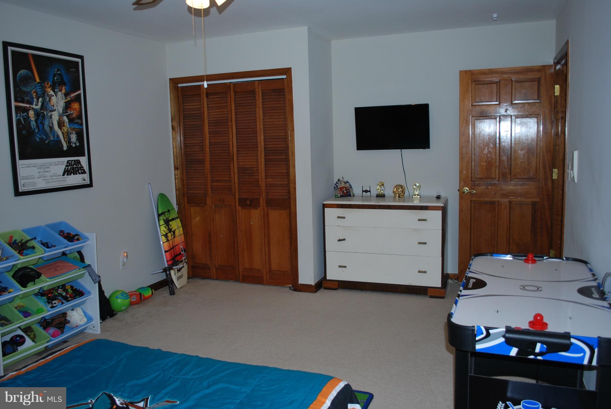 MIRACLE VALLEY - Residential Lease